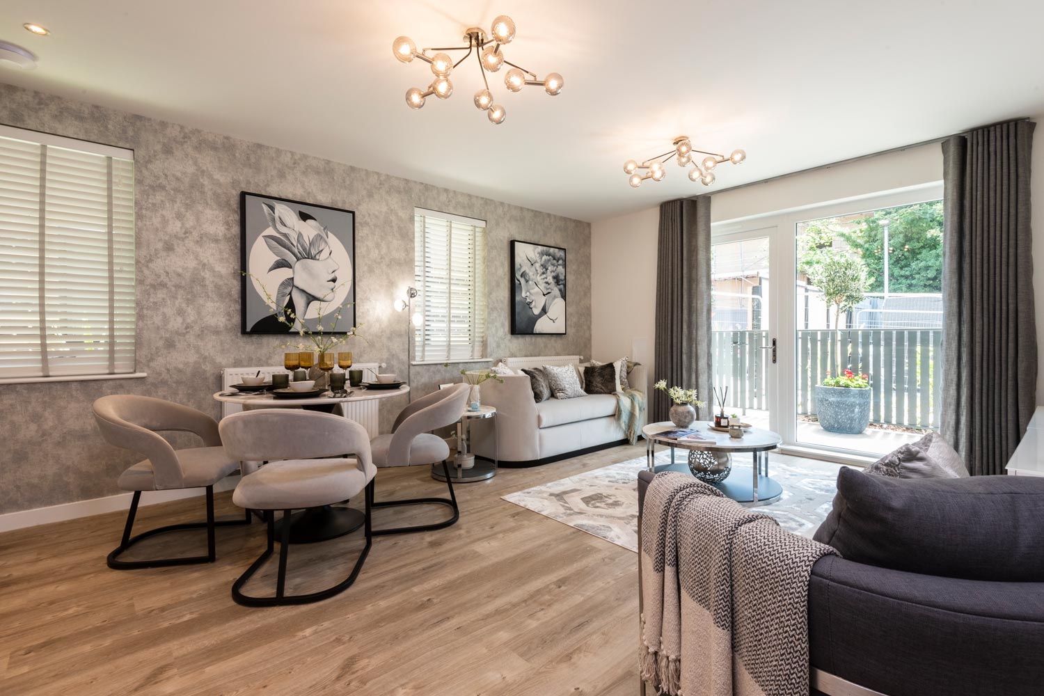 LivingRoomMain